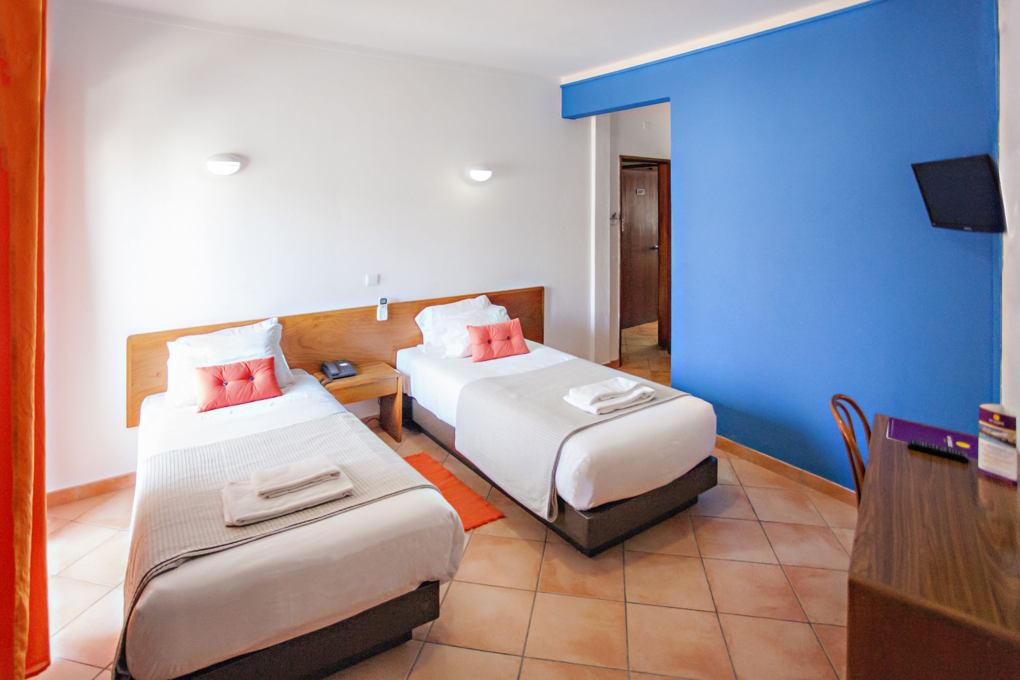 Eurosun Hotels Лоуле Екстериор снимка